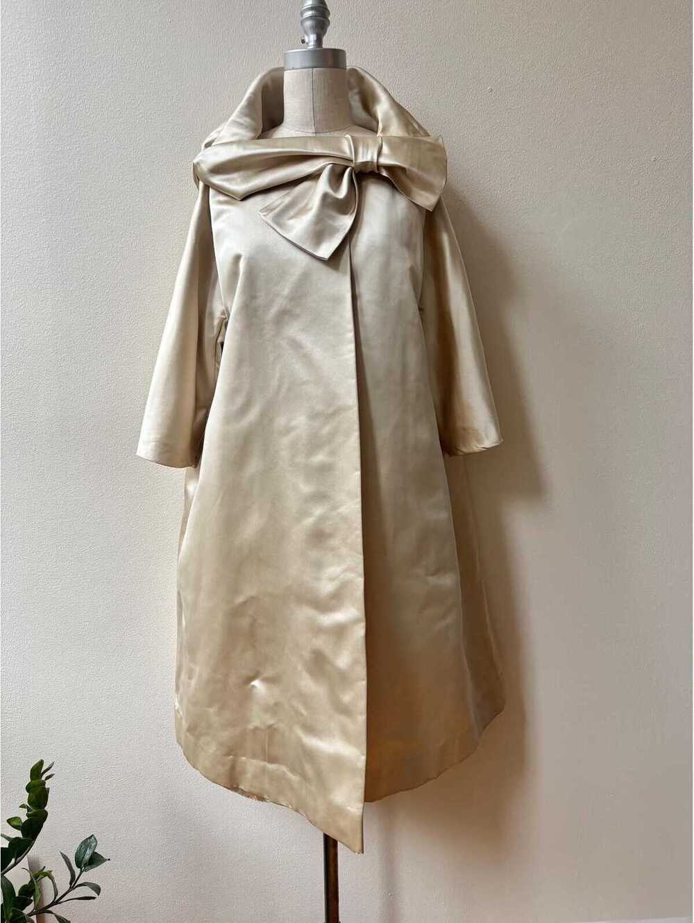 Vintage 1950s Silk Satin Swing Style Opera Coat